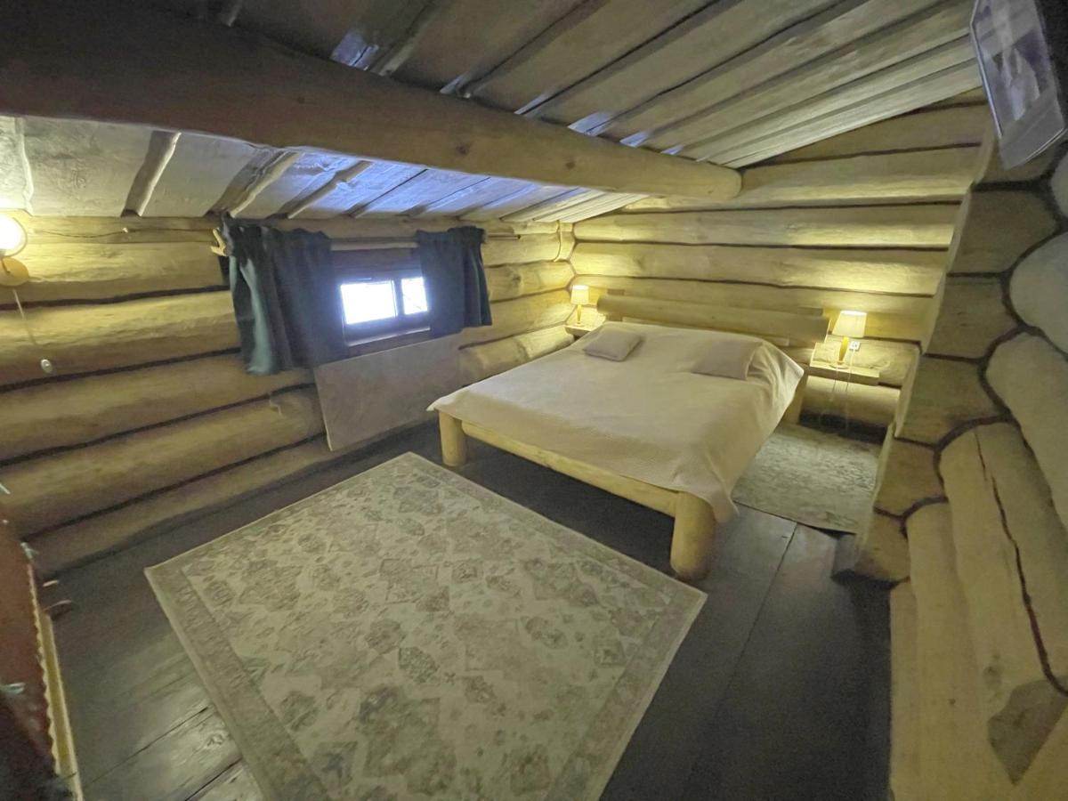 Forest Hut Stariy Prud Pylypovychi Exterior photo
